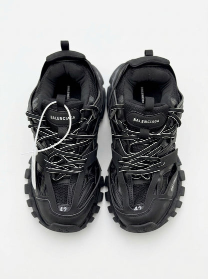 Balenciaga track