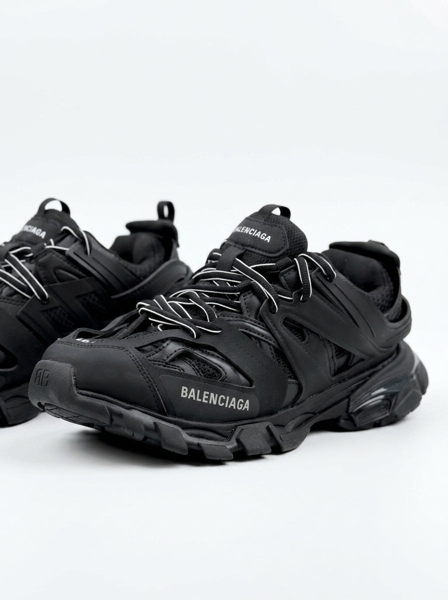 Balenciaga track