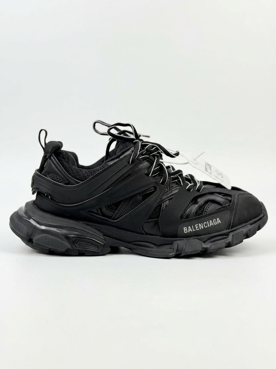 Balenciaga track
